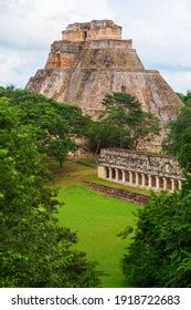 11,588 Kukulkan Images, Stock Photos, 3D objects,.